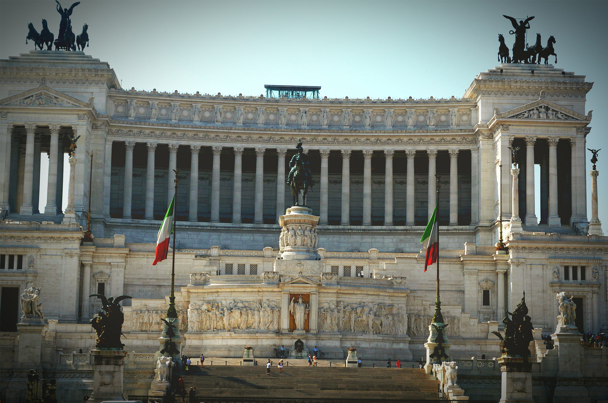 Italy Travel Guide